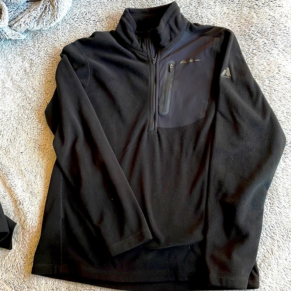 Men’s Quarter-Zip pullover fleece